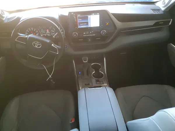 5TDYZRAH5MS070579 2021 TOYOTA HIGHLANDER - Image 8