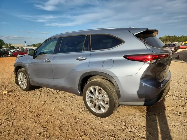 5TDYZRAH5MS083381 2021 TOYOTA HIGHLANDER - Image 2