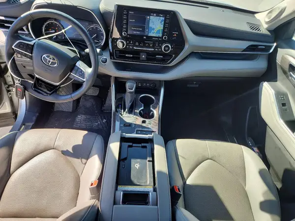 5TDYZRAH5NS141054 2022 TOYOTA HIGHLANDER - Image 8