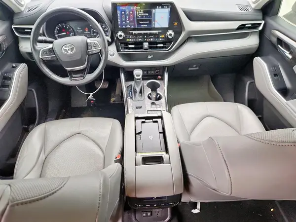 5TDYZRAH6LS009451 2020 TOYOTA HIGHLANDER - Image 8