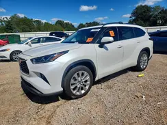 5TDYZRAH6NS092673 2022 TOYOTA HIGHLANDER