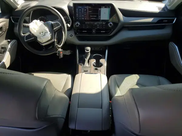 5TDYZRAH6NS103140 2022 TOYOTA HIGHLANDER - Image 8