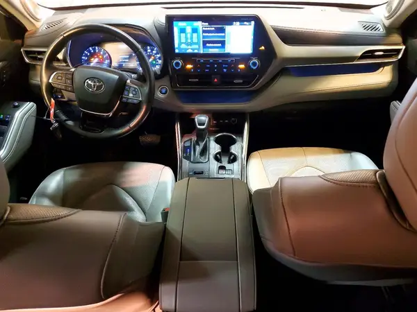 5TDYZRAH7LS001357 2020 TOYOTA HIGHLANDER - Image 8