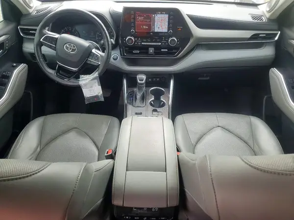 5TDYZRAH7MS068123 2021 TOYOTA HIGHLANDER - Image 8