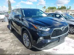 5TDYZRAH7NS101686 2022 TOYOTA HIGHLANDER