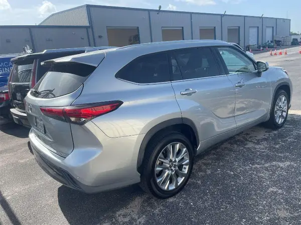 5TDYZRAH8LS011816 2020 TOYOTA HIGHLANDER - Image 8
