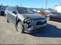 5TDYZRAH8LS018040 2020 TOYOTA HIGHLANDER
