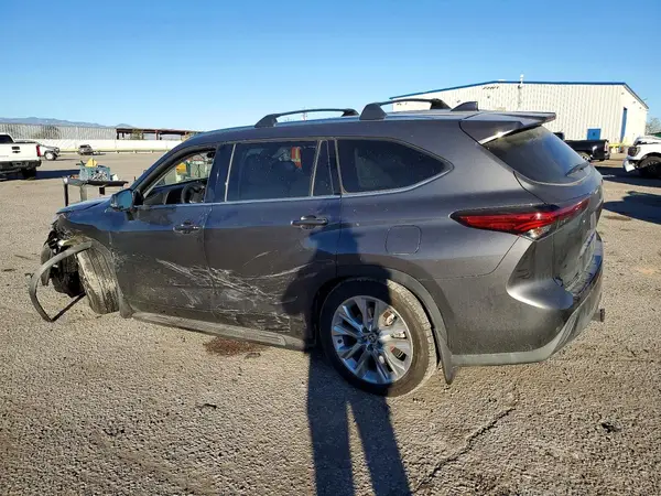 5TDYZRAH8LS024548 2020 TOYOTA HIGHLANDER - Image 2