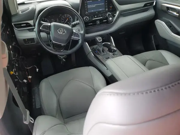 5TDYZRAH8MS047524 2021 TOYOTA HIGHLANDER - Image 8