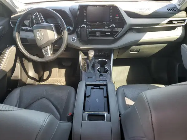 5TDYZRAH8MS050939 2021 TOYOTA HIGHLANDER - Image 8
