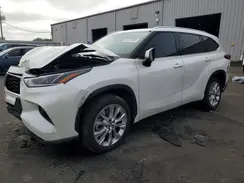 5TDYZRAH8MS532648 2021 TOYOTA HIGHLANDER