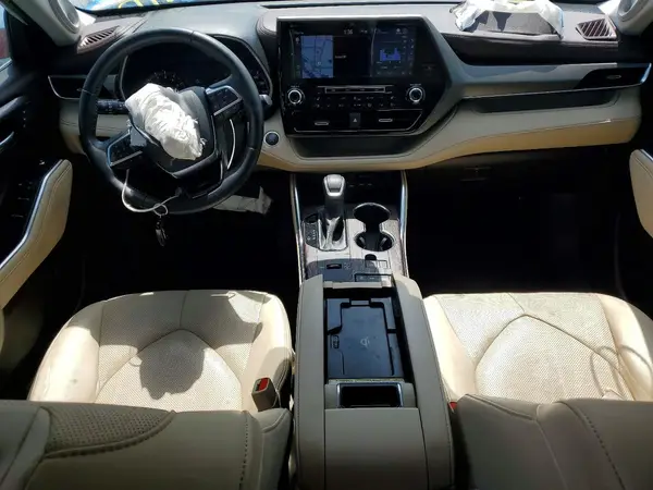 5TDYZRAH8MS532648 2021 TOYOTA HIGHLANDER - Image 8