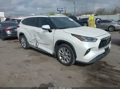 5TDYZRAH9LS000694 2020 TOYOTA HIGHLANDER