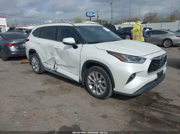 5TDYZRAH9LS000694 2020 TOYOTA HIGHLANDER - Image 1