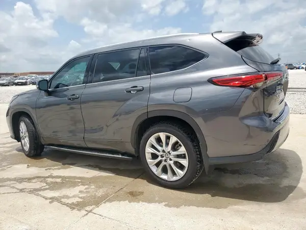 5TDYZRAH9LS007239 2020 TOYOTA HIGHLANDER - Image 2
