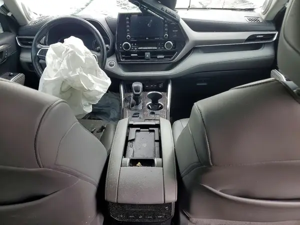 5TDYZRAH9LS023988 2020 TOYOTA HIGHLANDER - Image 8
