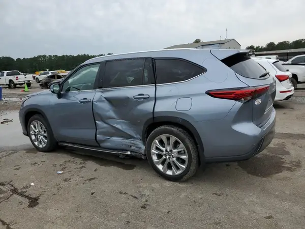 5TDYZRAH9MS036404 2021 TOYOTA HIGHLANDER - Image 2