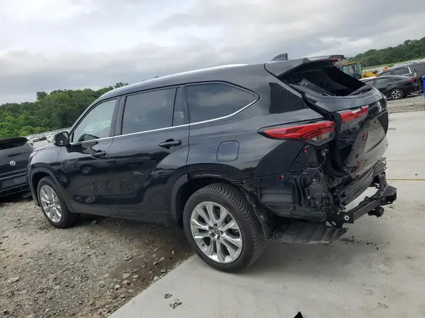 5TDYZRAH9MS059827 2021 TOYOTA HIGHLANDER - Image 2