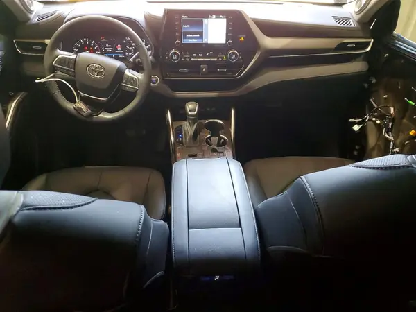5TDYZRAH9MS083108 2021 TOYOTA HIGHLANDER - Image 8