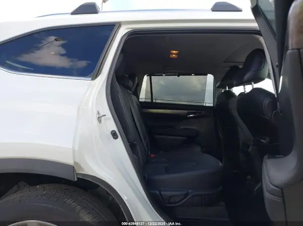 5TDYZRAHXLS012238 2020 TOYOTA HIGHLANDER - Image 8