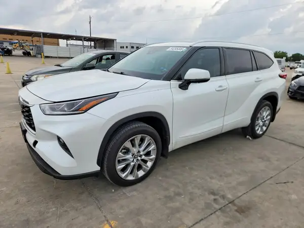 5TDYZRAHXNS094958 2022 TOYOTA HIGHLANDER - Image 1