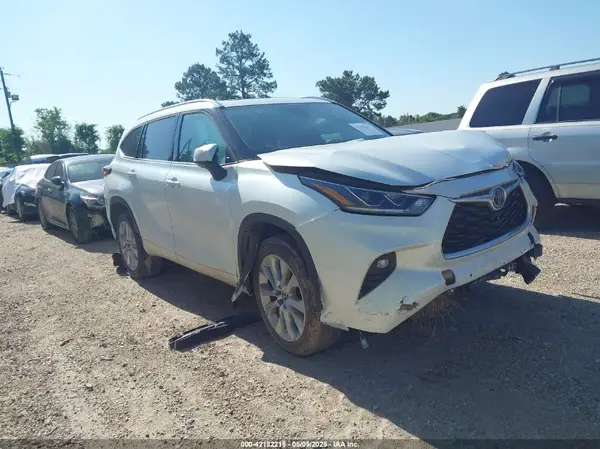 5TDYZRAHXNS124332 2022 TOYOTA HIGHLANDER - Image 1
