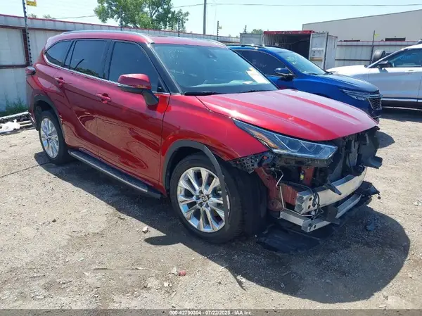 5TDYZRAHXNS542308 2022 TOYOTA HIGHLANDER - Image 1