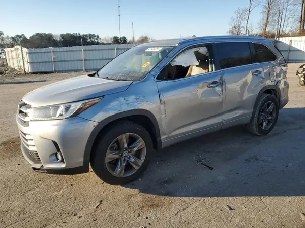 5TDYZRFH0HS200668 2017 TOYOTA HIGHLANDER - Image 1