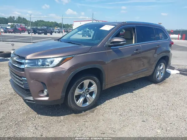 5TDYZRFH0HS223500 2017 TOYOTA HIGHLANDER - Image 2