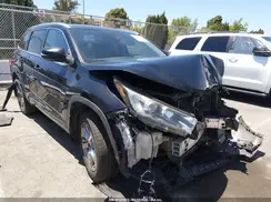 5TDYZRFH0HS229717 2017 TOYOTA HIGHLANDER
