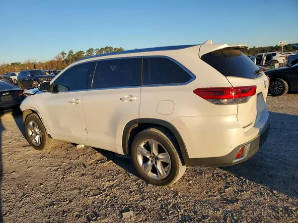 5TDYZRFH0JS253019 2018 TOYOTA HIGHLANDER - Image 2