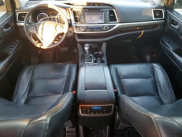 5TDYZRFH0JS253019 2018 TOYOTA HIGHLANDER - Image 8