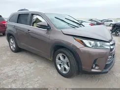 5TDYZRFH0JS275232 2018 TOYOTA HIGHLANDER
