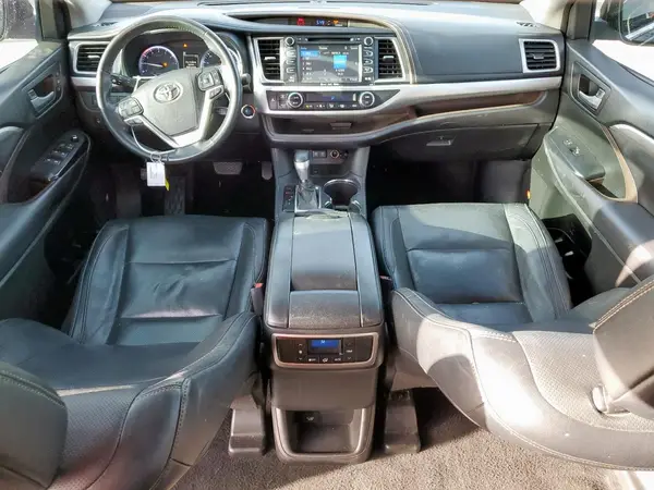 5TDYZRFH0JS277515 2018 TOYOTA HIGHLANDER - Image 8