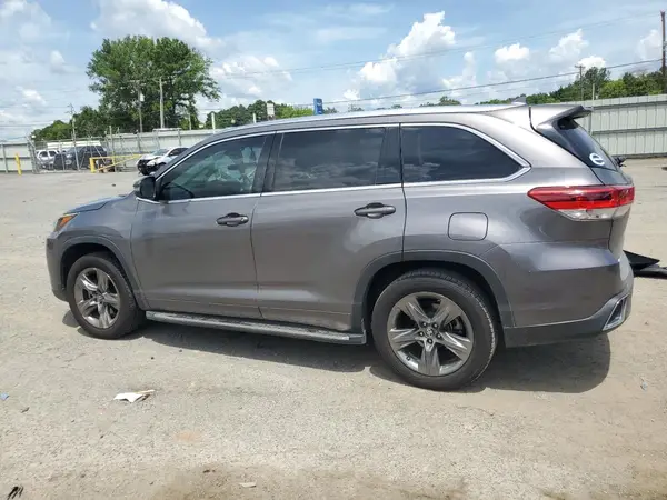 5TDYZRFH0JS283427 2018 TOYOTA HIGHLANDER - Image 2