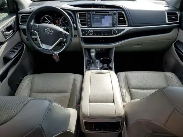 5TDYZRFH0KS330053 2019 TOYOTA HIGHLANDER - Image 8