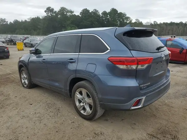 5TDYZRFH0KS333843 2019 TOYOTA HIGHLANDER - Image 2