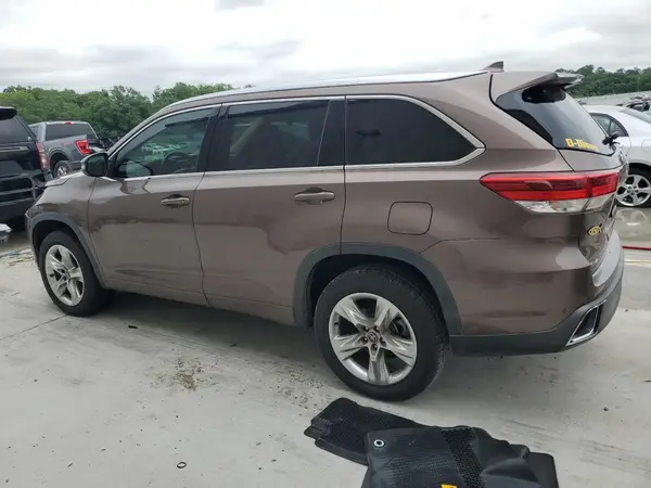 5TDYZRFH0KS359102 2019 TOYOTA HIGHLANDER - Image 2