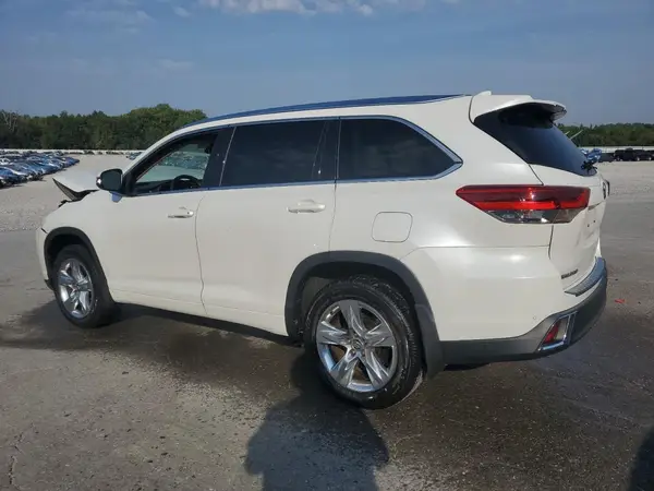 5TDYZRFH1JS241820 2018 TOYOTA HIGHLANDER - Image 2