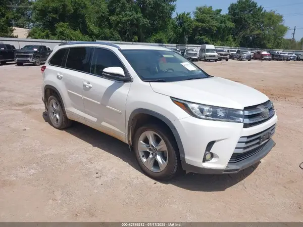 5TDYZRFH1JS253742 2018 TOYOTA HIGHLANDER - Image 1