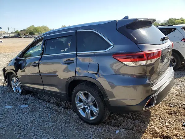5TDYZRFH1JS255314 2018 TOYOTA HIGHLANDER - Image 2