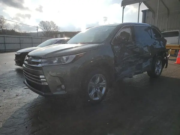 5TDYZRFH1JS263347 2018 TOYOTA HIGHLANDER - Image 1