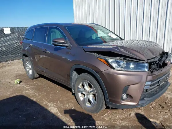 5TDYZRFH1JS277376 2018 TOYOTA HIGHLANDER - Image 1