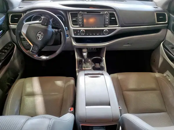 5TDYZRFH1JS279032 2018 TOYOTA HIGHLANDER - Image 8
