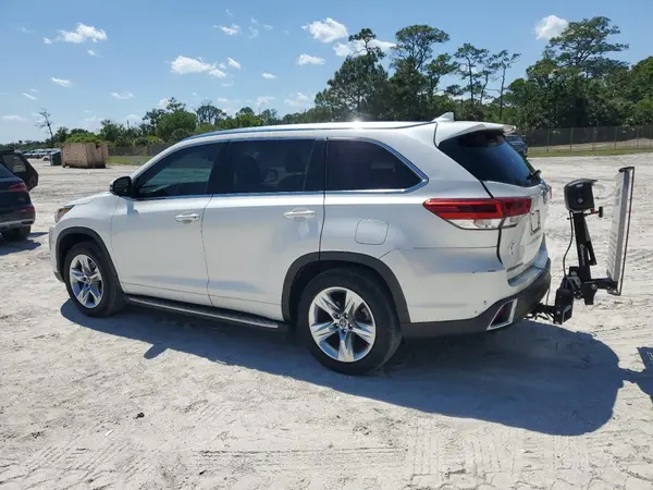5TDYZRFH1JS283100 2018 TOYOTA HIGHLANDER - Image 2