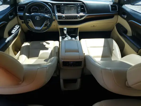 5TDYZRFH1JS283100 2018 TOYOTA HIGHLANDER - Image 8
