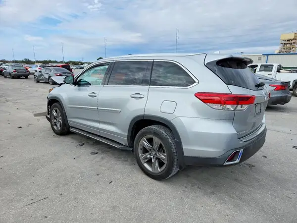 5TDYZRFH1KS321927 2019 TOYOTA HIGHLANDER - Image 2