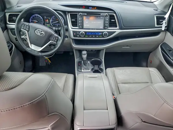 5TDYZRFH1KS332152 2019 TOYOTA HIGHLANDER - Image 8