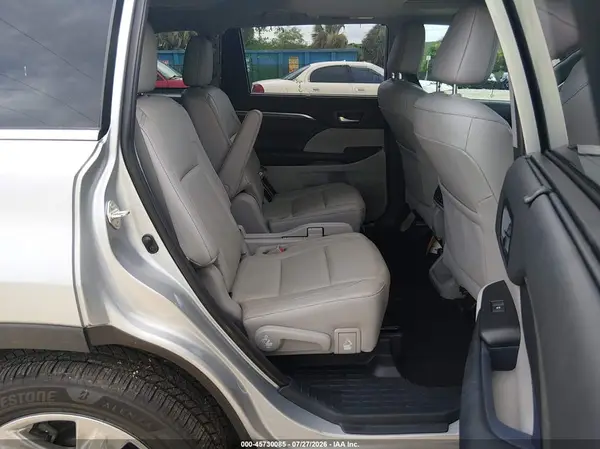 5TDYZRFH1KS355205 2019 TOYOTA HIGHLANDER - Image 8