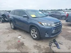 5TDYZRFH2JS242443 2018 TOYOTA HIGHLANDER
